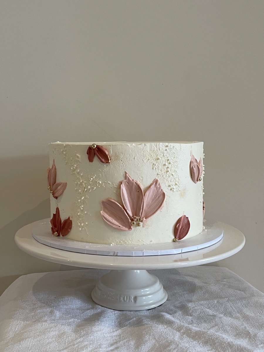 Custom decorated cake by Coulson Cakes